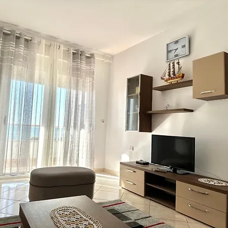 Apartament, Bellavista Qerret Apartamento Golem (Tirana)